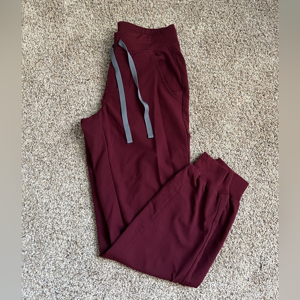 Figs Maroon Zamora Joggers
